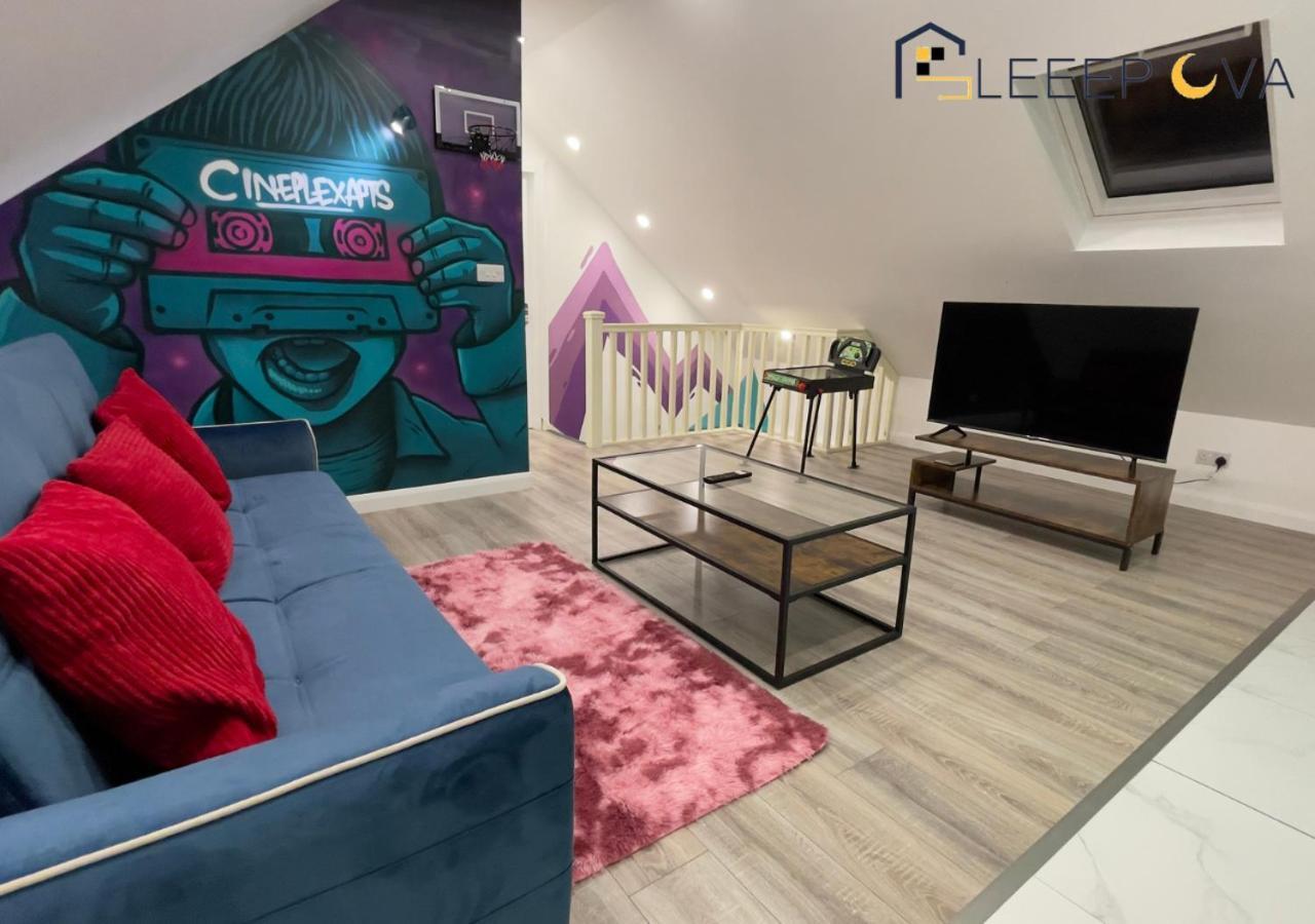 Last-Minute Reserve L Premium Deals L Luxury & Modern 1 Bedroom Apartment 5Plus Guests Couples Families Business Sleepova Short Lets & Serviced Accommodation *