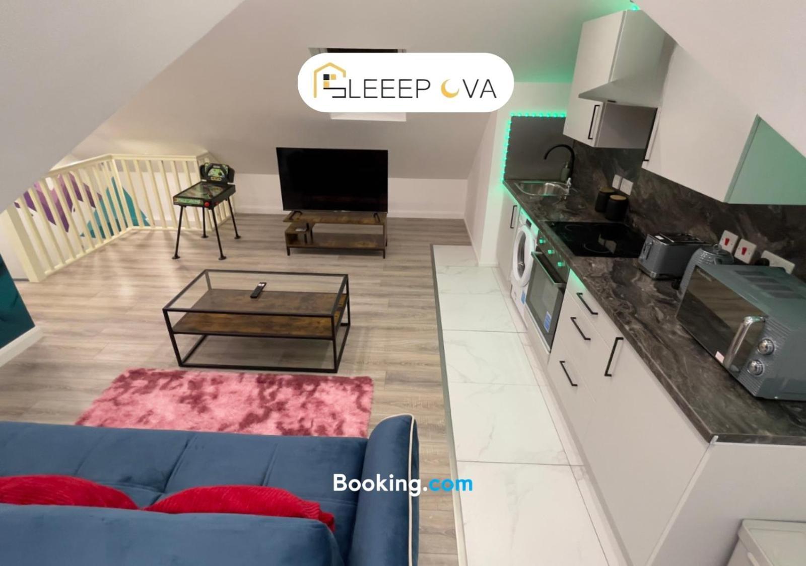 Last-Minute Reserve L Premium Deals L Luxury & Modern 1 Bedroom Apartment 5Plus Guests Couples Families Business Sleepova Short Lets & Serviced Accommodation Apartment London